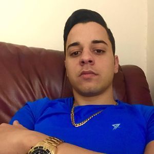 Meet your Posher, Magdiel